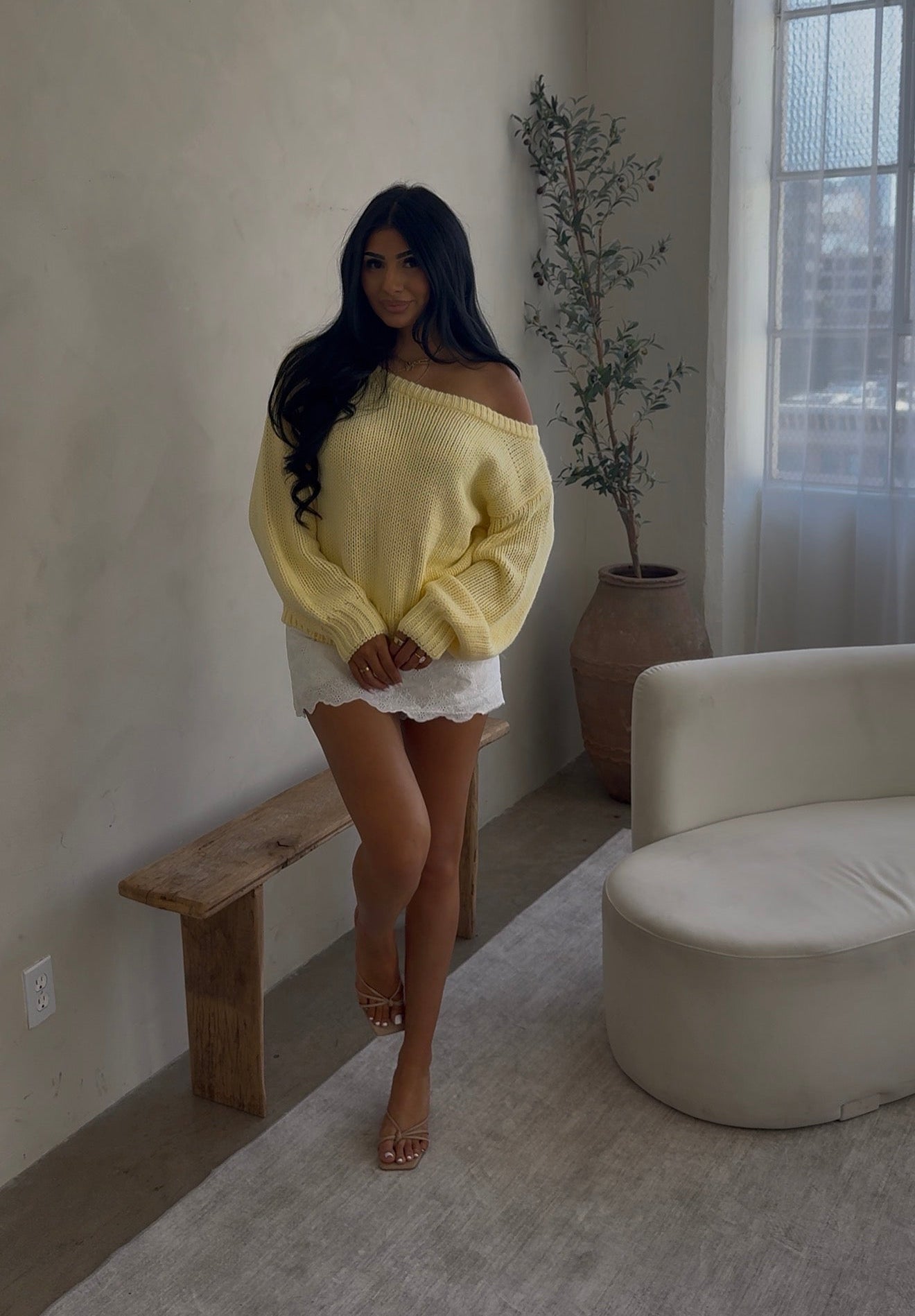 HONEY KNIT SWEATER