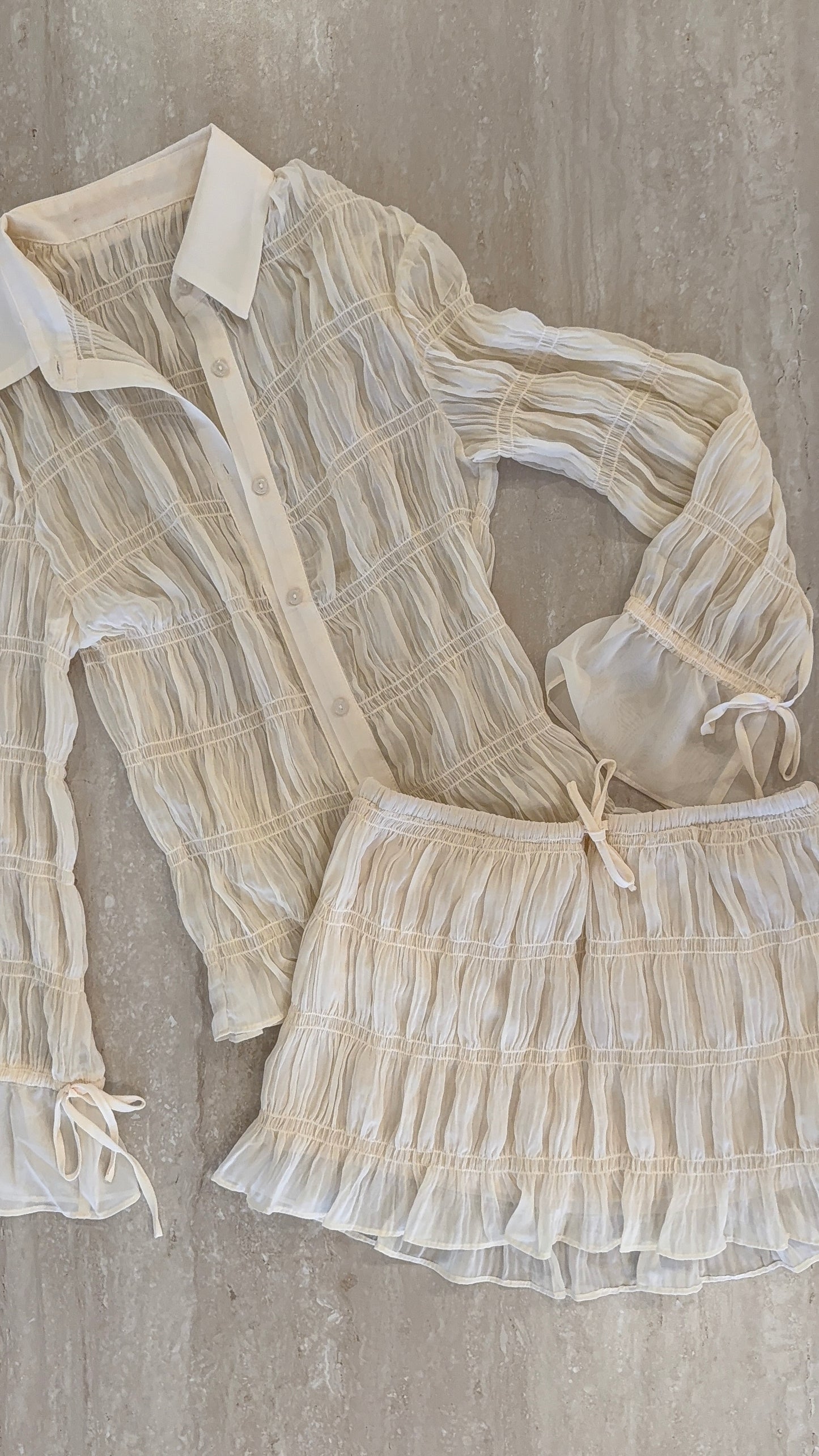 IVORY MOMENT SET